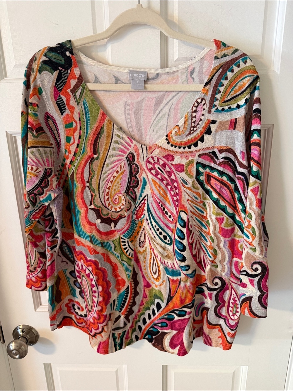 Chico's Multi-Color Paisley Print V-Neck Knit Sweater 3/4 sleeves Size 2 Large